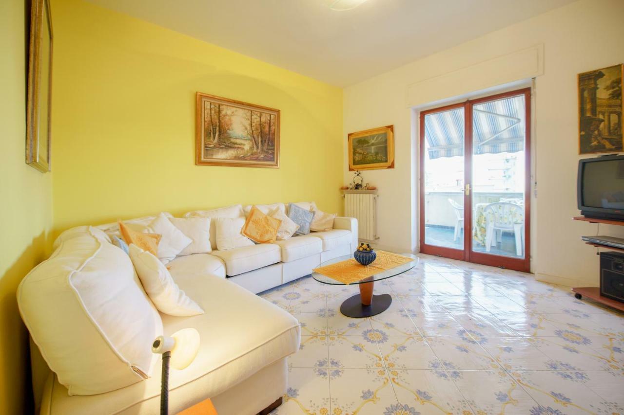 Aranci 77 Sorrento Daire Dış mekan fotoğraf