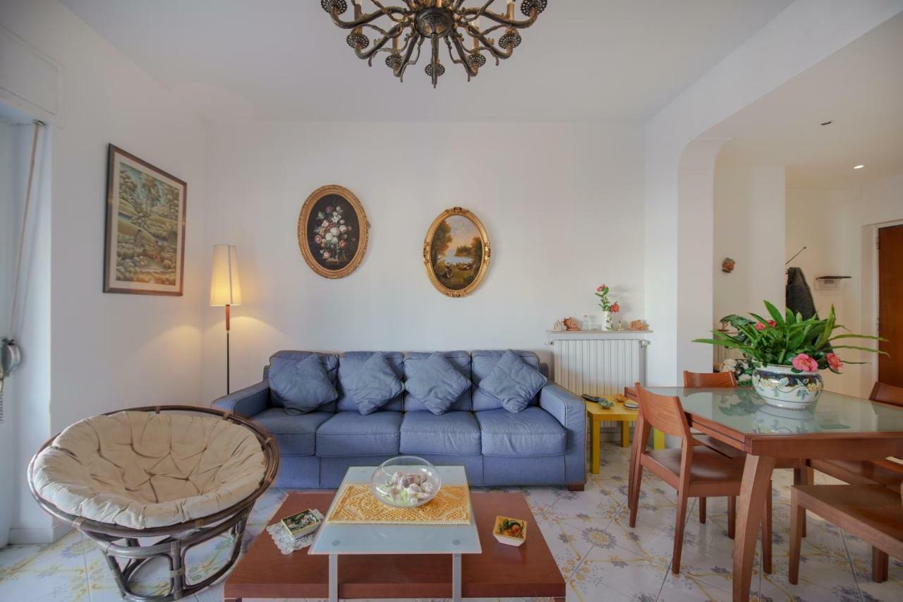 Aranci 77 Sorrento Daire Dış mekan fotoğraf
